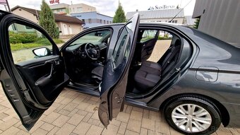 Peugeot 301 1.6hdi - 9