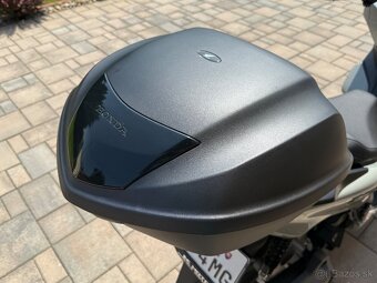 HONDA PCX 125 r.v. 07/2024, 766km, v záruke - 9