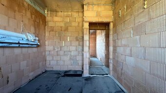 4 izbový rodinný dom, pozemok 600 m², Malý Lapáš, Nitra - 9
