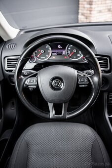 VW TOUAREG 3.0 TDI 193 kW FACELIFT SK ŠPZ Terrain Tech Paket - 9