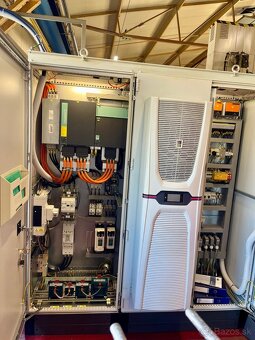 Karusel SKIQ 8 CNC - 9