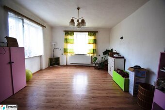 RODINNÝ DOM, 2 PODLAŽNÝ, 6 IZIEB, VEĽKÝ LIPNÍK; - 9