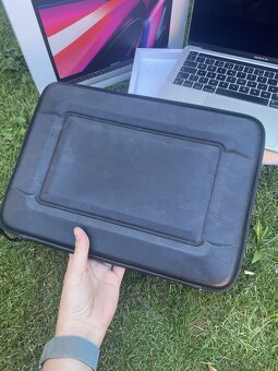 Macbook Pro M1 8/256 - 9