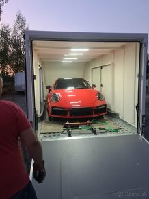 Krytý autoprepravník - preprava - 9