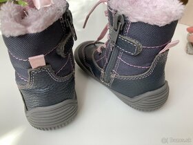 Dievčenská kožená obuv Protetika veľ. 20 - 9