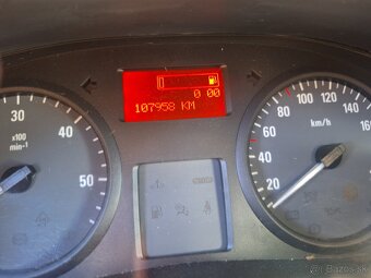 OPEL VIVARO 2.0 DIESEL ROK 2014 - 9