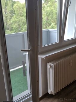 Na prenájom zariadený 2 izbový byt s loggiou - 9