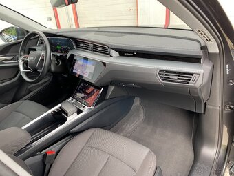 Audi E-tron 50 quattro S line DPH - 9
