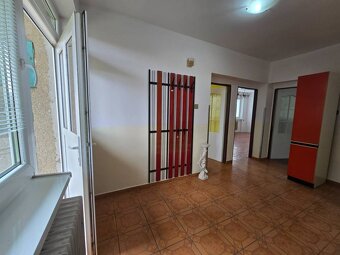 Veľký 6 izbový rodinný dom - Rakoľuby - 9