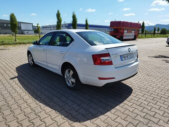 Škoda Octavia 3 2.0tdi 110kw - 9
