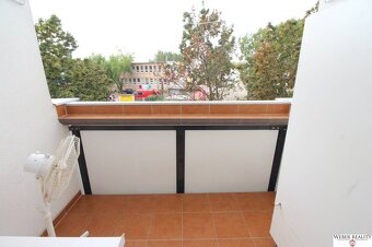 1-izb.kompletne zariadený pekný byt s balkónom s Energiami,H - 9
