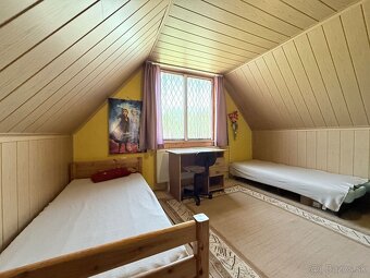 MAĎARSKO FORRÓ - SUPER 5 IZBOVÝ RD SO ZÁHRADOU - 9