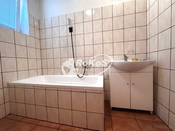 PREDAJ - 3 izbový byt s balkónom v Honciach - 9