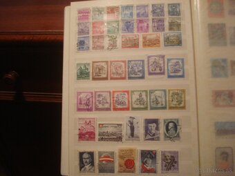 16 stranový album A4 + 850 rôznych známok západná Európa - 9