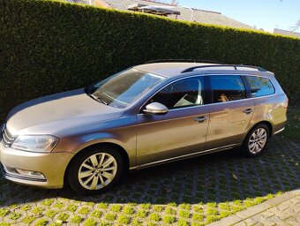 Volkswagen Passat - 9