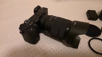 SONY A 6400 + OBJEKTÍVY  SONY 18-135 a  16-50 OSS - 9