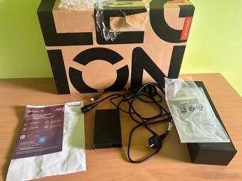 Predám herný notebook Lenovo Legion 7 16IRX9 - 9