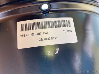 ORIG.PORSCHE MACAN TURBO R20 NOVE DISKY - 9