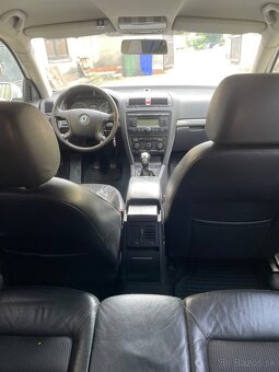 Octavia 2 1.9 TDI 77kw - 9
