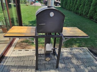 Predám záhradný grill súpravu - 9