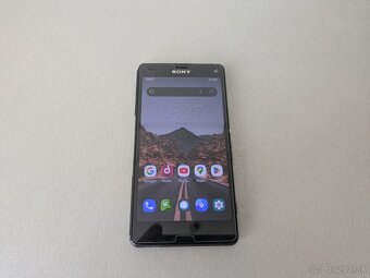 Sony Xperia Z3 Compact v super stave - 9