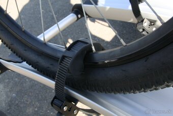Nosič bicyklov na ťažné zariadenie VETURO 3 PRO - 9