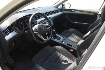 Volkswagen Passat 2.0 TDI Elegance DSG - 9