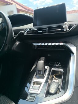 Predám Peugeot 3008 1.6 BlueHDI 88kw,automat. - 9