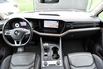 Volkswagen Touareg 3.0 V6 TDI DSG 4X4 ELEGANCE SR 2021 DPH - 9
