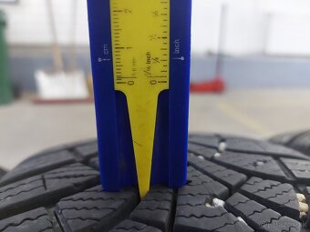 205/60R16 GOODYEAR zimne pneumatiky - 9