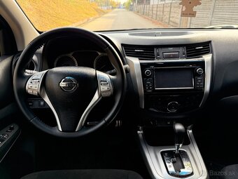 NISSAN NAVARA 2,3 dCi 4x4 - 9