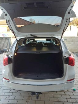 Opel Astra Sports Tourer J Cosmo, diesel - 9