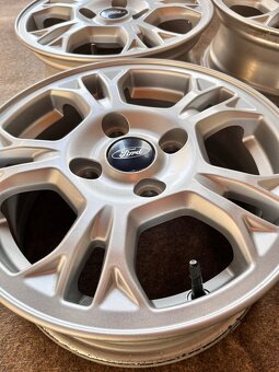 4x108 R14 Ford Fiesta 2016 Originál Alu disky + matice - 9