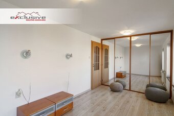 5 IZ.ROD.DOM - ZOBOR, NITRA, 667 M2 POZEMOK-POKOJNÁ LOKALITA - 9