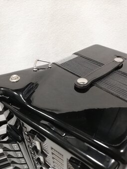 akordeon weltmeister serino de Luxe 96 basovy - 9