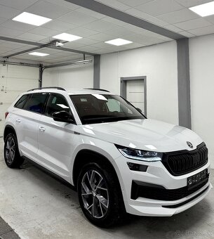 Škoda Kodiaq 2.0TDI 147KW EVO 200 Sportline 4x4 DSG R20 - 9