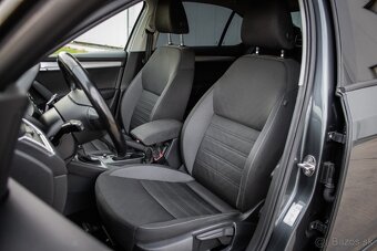 Škoda Octavia 1.6 TDI DSG / AJ NA SPLÁTKY / - 9