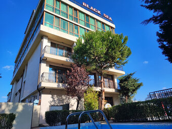 EXKLUZÍVNE Celé poschodie s 6 jednoizbovými apartmánmi - 9