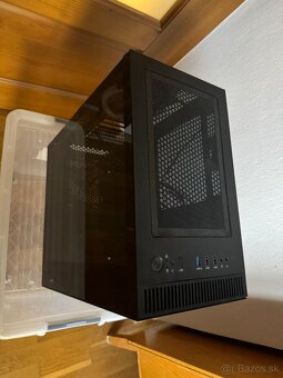 EVOLVEO Ptero Q12 PC CASE - 9