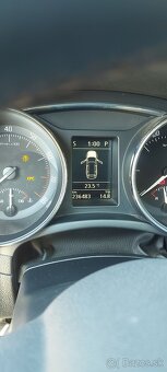 Skoda Superb 3.6 V6 DSG - 9