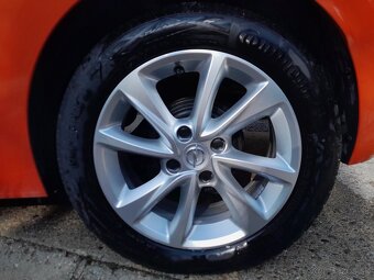 Opel Corsa Elegance 1,2 T 100k MT6 - 9