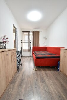 Cífer : Na predaj 1-izbový. byt prerobený na 2-izbový. - 9