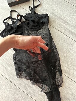Nove krasne cipkovane body - 9