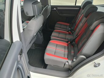 VOLKSWAGEN TOURAN 2.0 TDI CR 103 kW DSG6 MATCH BI-XENÓN - 9