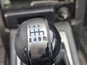 Predám Nissan X-Trail, 4x4, diesel - 9