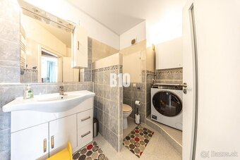 REZERVOVANÉ - ZREKONŠTRUOVANÝ 3 IZBOVÝ BYT S VÝHĽADOM NA MES - 9