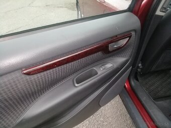 Volvo v70 2.4 147kw - 9