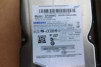 Hard disky a procesory . - 9