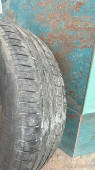 Continental/Pirelli 215/55 r16 - 9