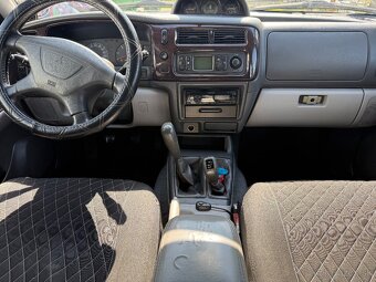 Mitsubischi Pajero Šport - 9